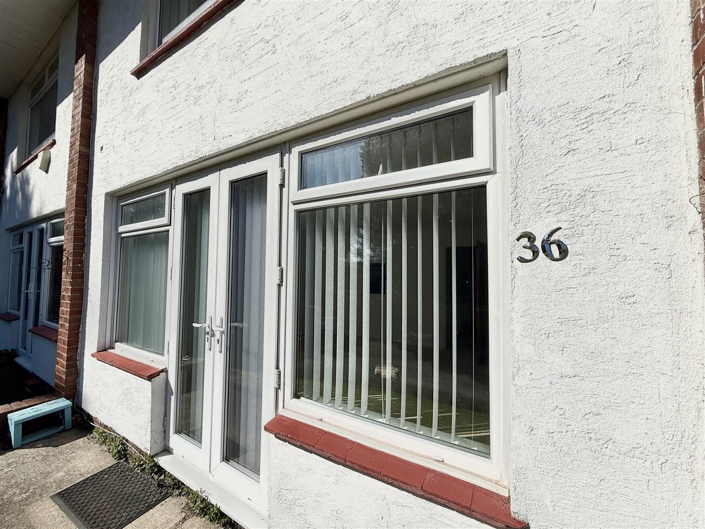 Glan Yr Afon Court, Sketty, Swansea, SA2 9JB